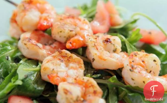 Gegrillte gebratene Knoblauchgarnelen-Spieße