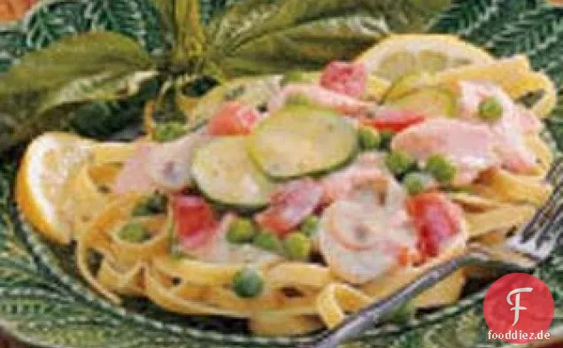Lachs-Fettuccine