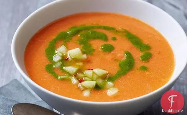 Gazpacho mit Korianderöl