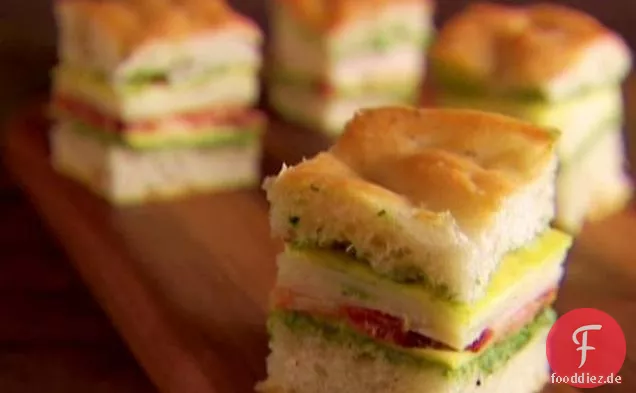 Italienische Mini Club Sandwiches