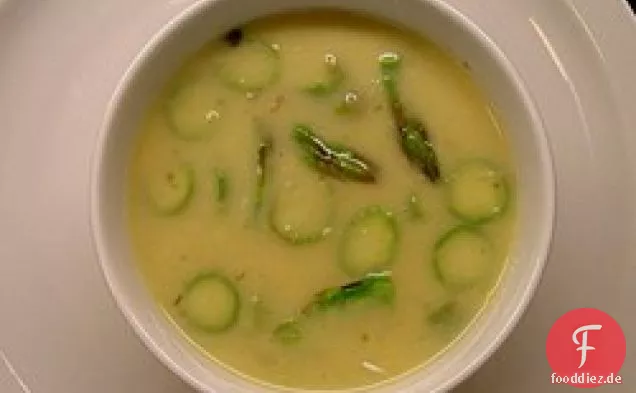 Creme von Spargelsuppe I