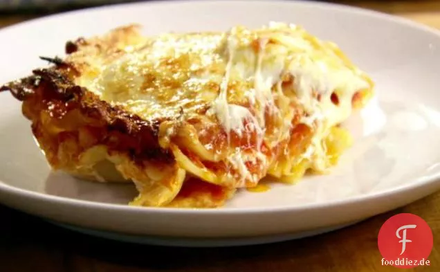 Lasagne der alten Schule mit Bolognesesauce