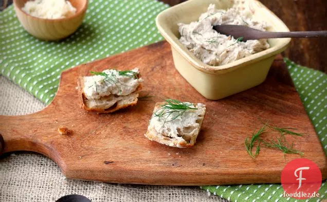 Geräucherte Makrelenpastete mit Meerrettich und Dill
