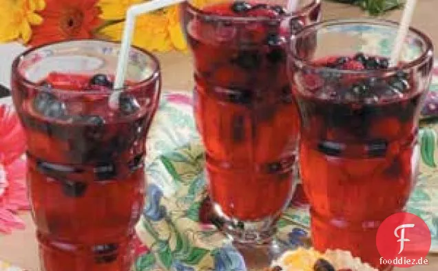 Aprilscherz-Beeren-Soda