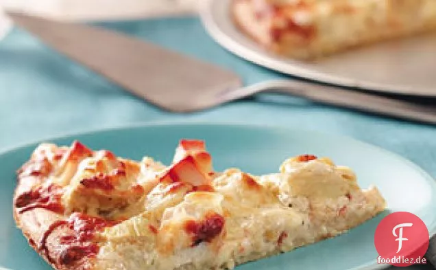 Hähnchen-Artischocken-Pizza