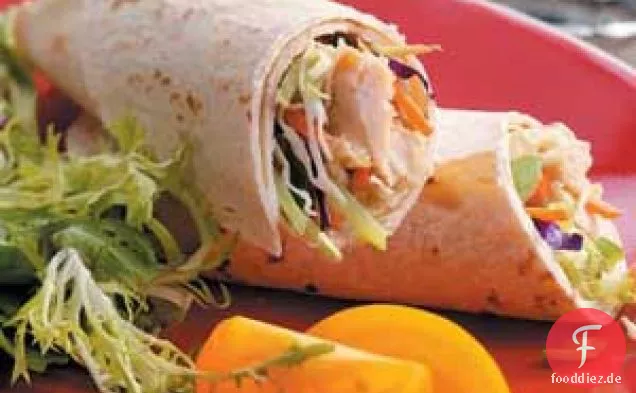 Hühnchen-Satay-Wraps