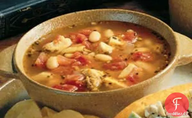 Bohnen-, Hühner- und Wurstsuppe