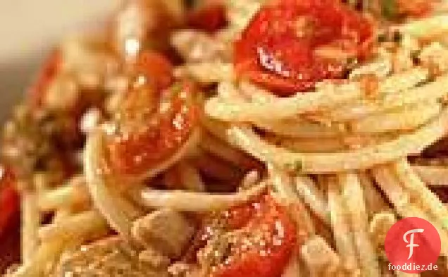 Spaghetti mit Thunfisch und Kirschtomaten