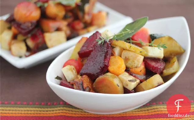 Einfaches Rezept für Ofengemüse mit Salbei und Thymian