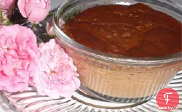 Gebackener indischer Pudding mit Ahornsirup