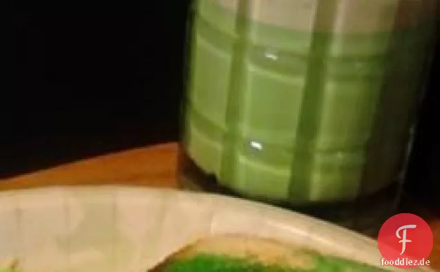 Klassischer Feiertags-Eierlikör