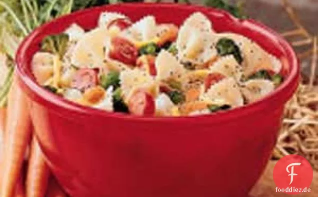 Nudelsalat mit Mohn-Dressing