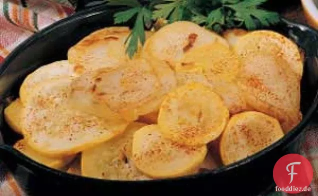 Pfannenkürbis und Kartoffeln