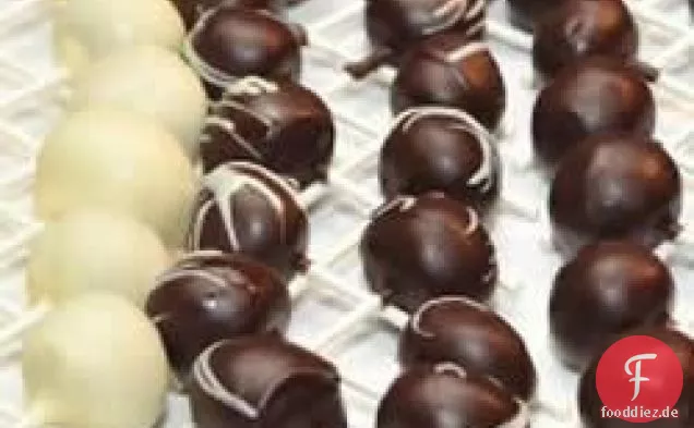 Schokoladen-Mandel-Trüffel-Pop