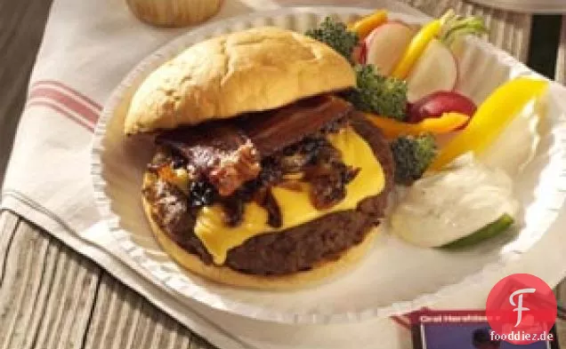 Karamellisierte Zwiebel-Speck-Burger