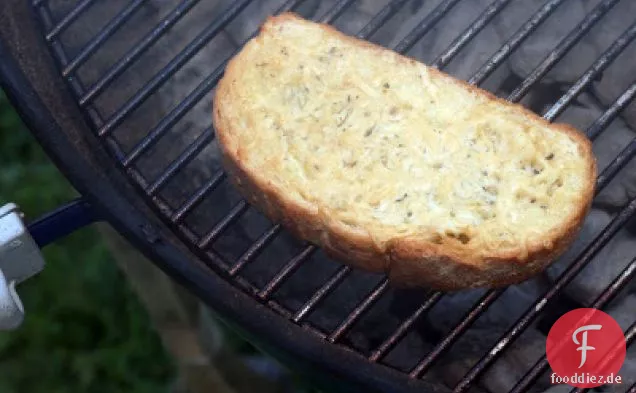 Gegrilltes Knoblauchbrot