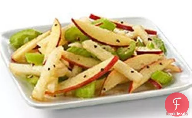 Knackiger Apfel-Zimt-Birnen-Salat mit natürlichem Süßstoff Truvia®