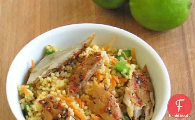 Makrelen-, Pfeffer- und Bulgur-Weizensalat
