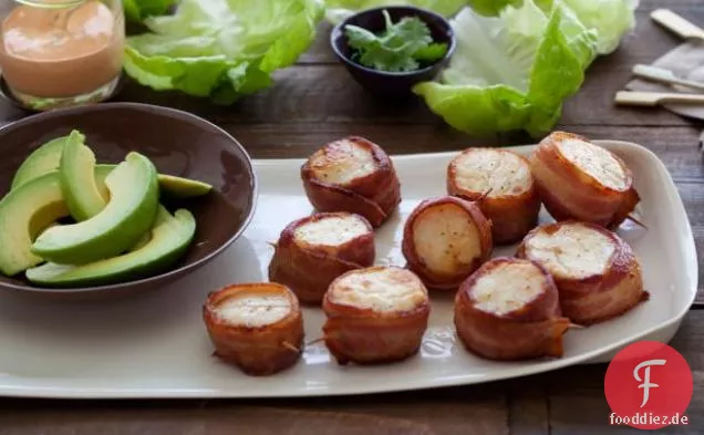 Jakobsmuscheln im Speckmantel mit scharfer Mayo