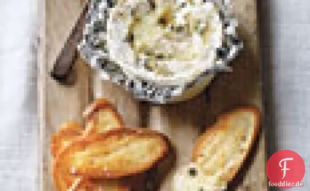 Gebackener Camembert mit Thymian & Knoblauch