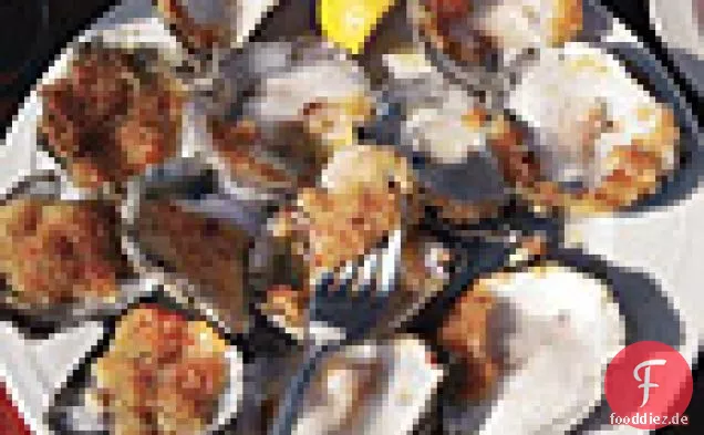 Gebratene Austern mit Knoblauchbrotkrumen