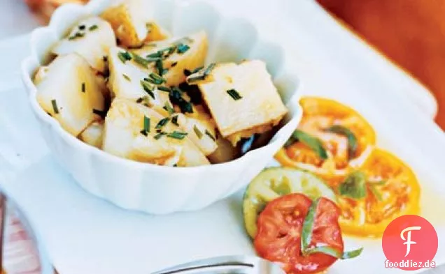 Knoblauch zerschlagen-Kartoffelsalat