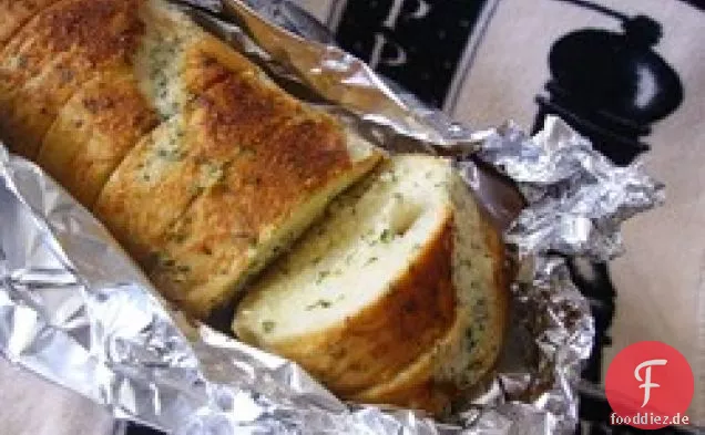 Käsiges Knoblauchbrot