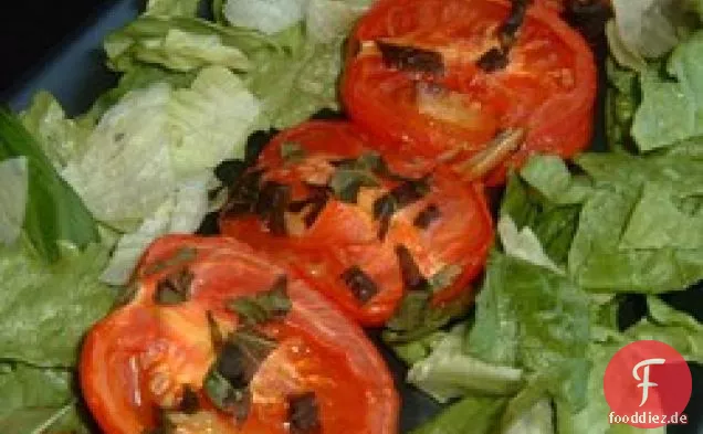 Geröstete Roma-Tomaten und Knoblauch