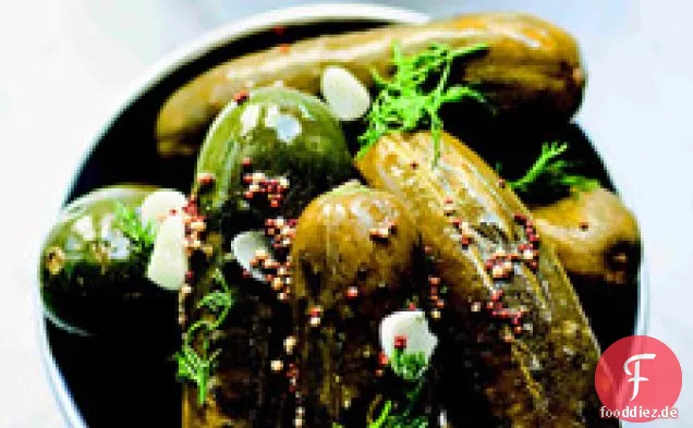Knoblauch-Dill-Gurken