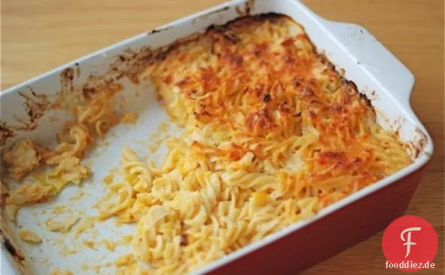 Gebackene Pasta mit Cheddar & Lauch