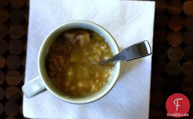 Rindfleisch-, Lauch- und Gerstensuppe