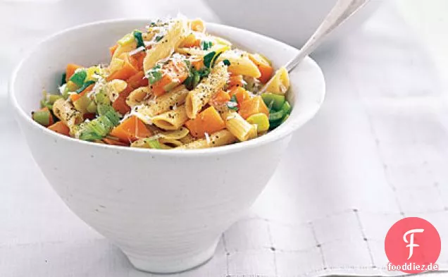 Multigrain Pasta mit Süßkartoffeln und Lauch