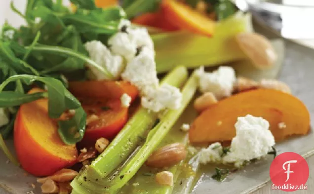 Lauchsalat mit Persimonen und Mandeln