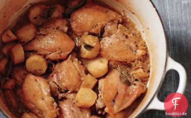 Geschmortes Huhn und Pastinaken