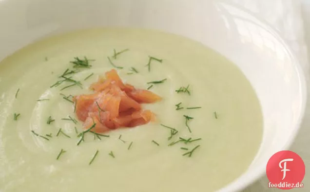 Fenchel-Kartoffelsuppe mit geräuchertem Lachs