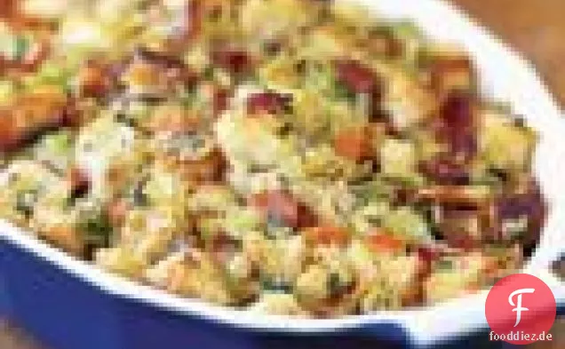 Knusprige Brot-Dressing Mit Speck Und Lauch
