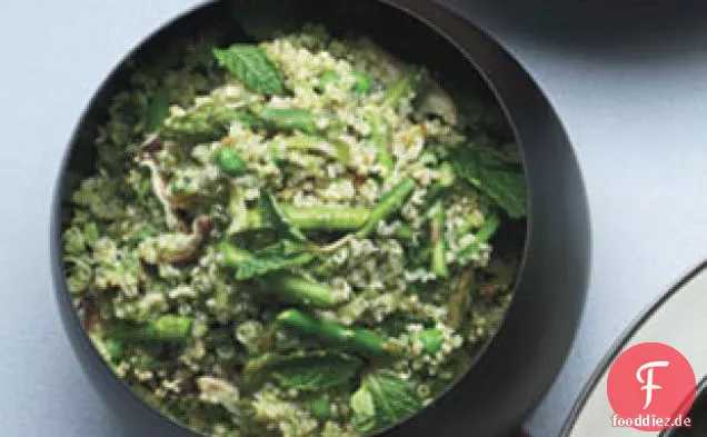 Quinoa und Frühlingsgemüse Pilaw