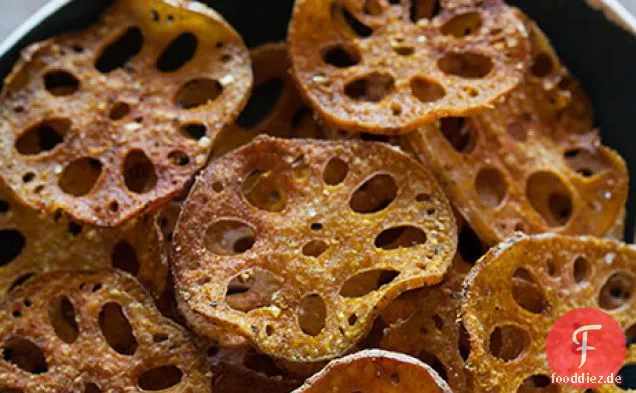 Kreuzkümmel gewürzt, gebackene Lotus-Chips