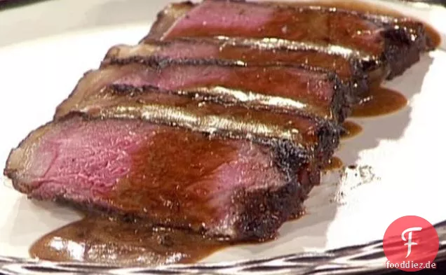 New York Steak mit Java-Kruste und Stout-Glasur