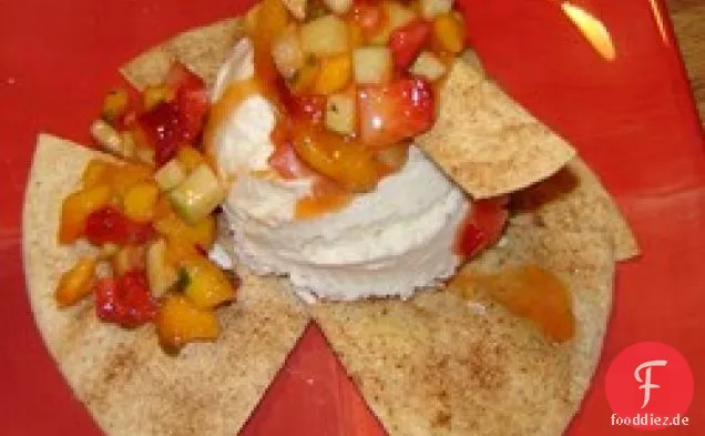 Tortilla-Eisbecher mit Minz-Mango-Salsa