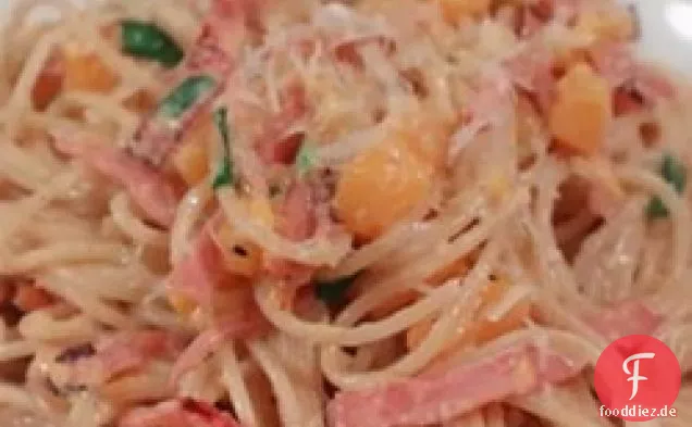 Einfache Schinken-Kürbis-Spaghetti