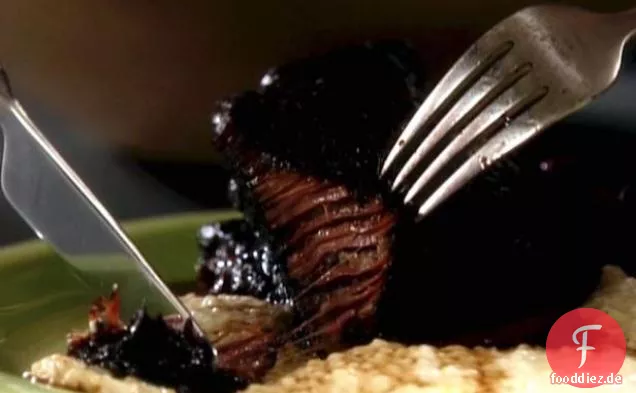 In Rotwein geschmorte Rippchen