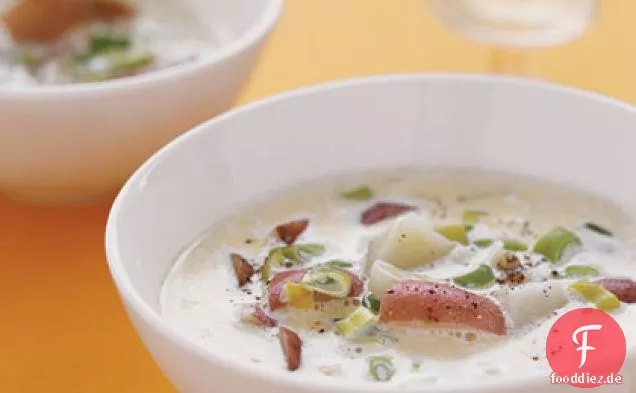 Schalotten- und Kartoffelsuppe