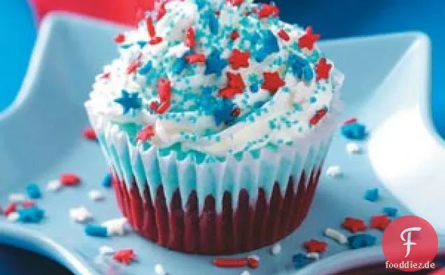 Patriotische Eiscreme-Cupcakes