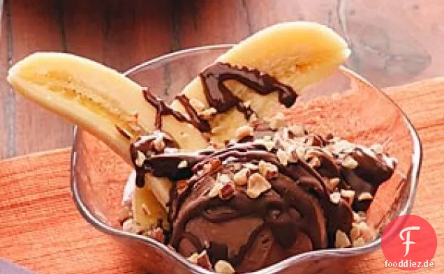 Schokoladen-Mandel-Bananensplits