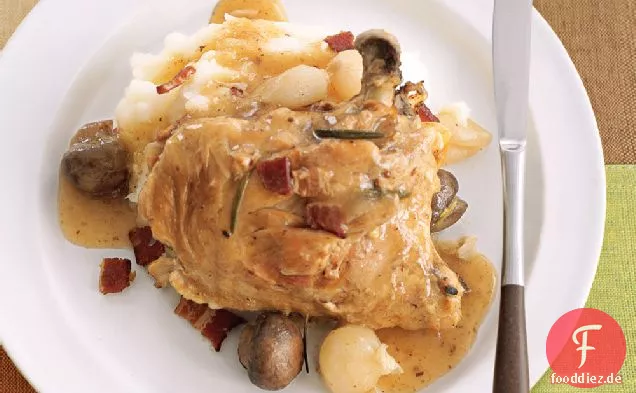 Slow-Cooker : Huhn mit Speck, Pilzen und Zwiebeln