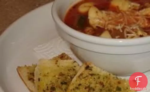 Einfache Tortellini-Suppe