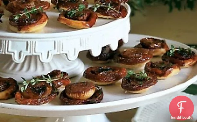 Karamellisierte Zwiebeltörtchen