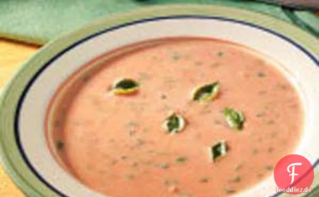 Cremige Tomaten-Basilikum-Suppe