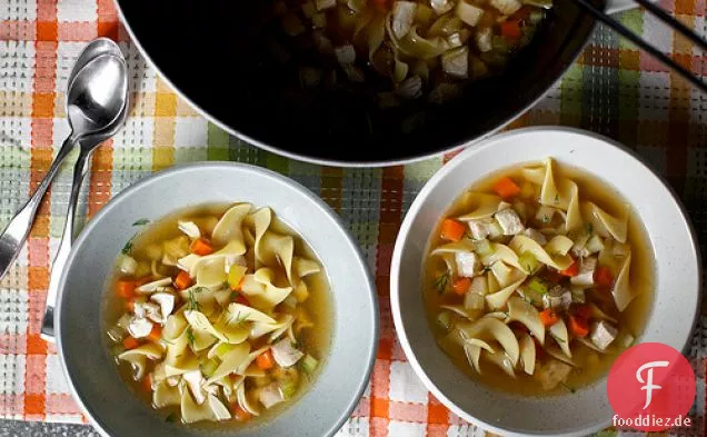 Hühnernudelsuppe